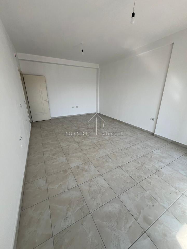 Shitet apartamenti 3+1+2+2 tek Vega,Casa Italia!