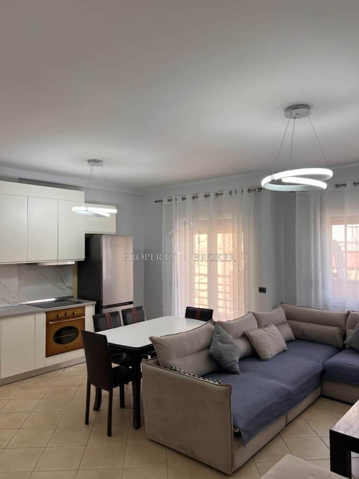 🏡 Jepet me qira apartament 2+1+2 Qemal Stafa